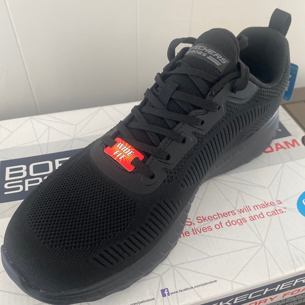 SKECHERS MENS BOBS SQUAD CHAOS PRISM BOLD 9.5Wide Fit Black